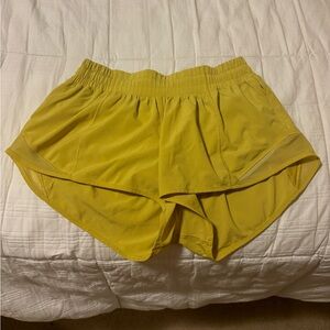 Mustard colored yellow lulu hotty hot shorts